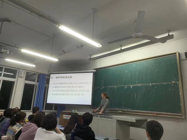 https://www.swpu.edu.cn/__local/B/DA/84/D3576D4F942E4FA2AD86F60F671_13CC773F_F696E.png