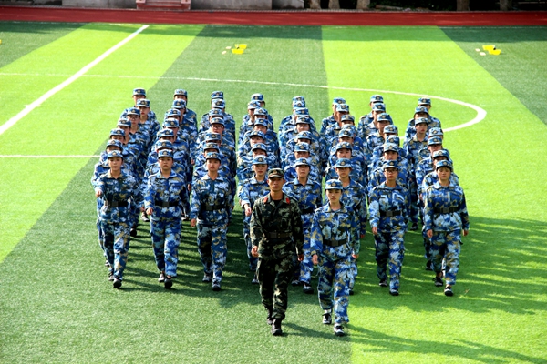 http://www.swpu.edu.cn/__local/1/DC/60/BA9FC553803E17F0674CCB70870_FFA42252_485D9.jpg