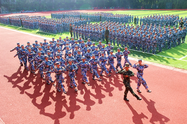 http://www.swpu.edu.cn/__local/1/EF/F4/D3FC98457EBECAFDDBC5228875E_816DCF10_4C97A.jpg