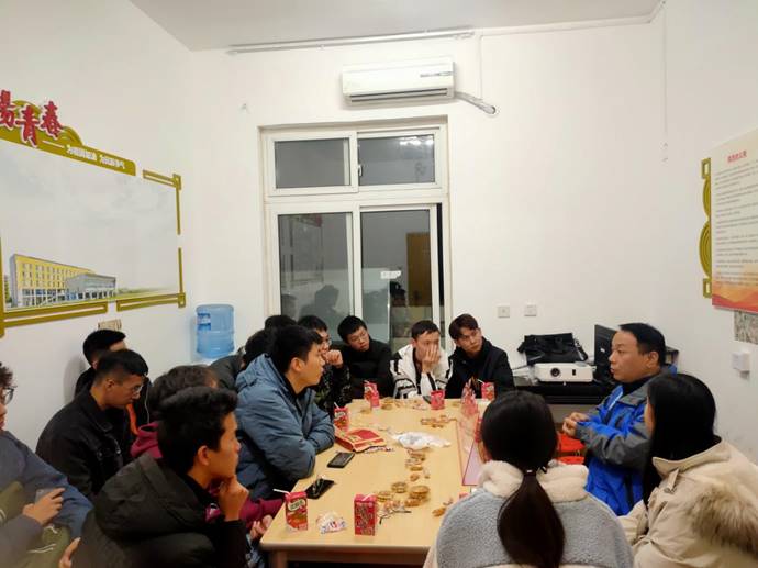 9848E85AC2627564E12D119EA5E0DAA0