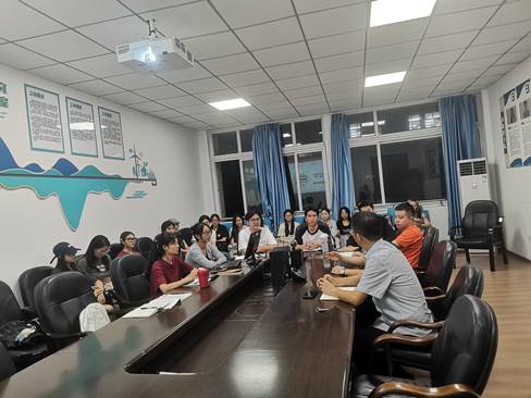 09eb702b7c631abdabfbe8fe3b61385