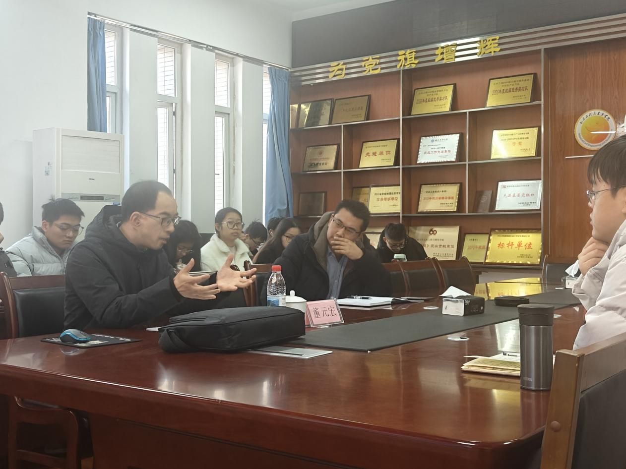 e08d9ff640664e6fe0d2f23fbc2e075d