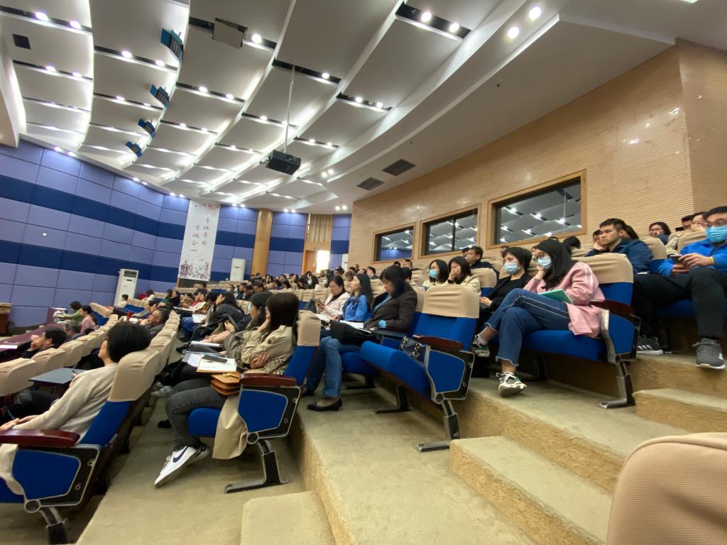 https://www.cdtu.edu.cn/__local/5/BF/D3/0E9D589E76F1E8E2207E00C7E37_93B5E468_1C472.png
