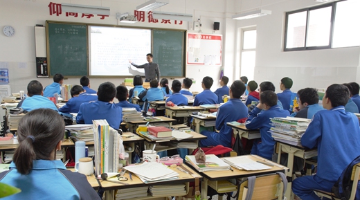 https://www.swpu.edu.cn/__local/7/54/7D/C651EE73F9D14D59685CB3E2056_B15776AC_217FC.jpg