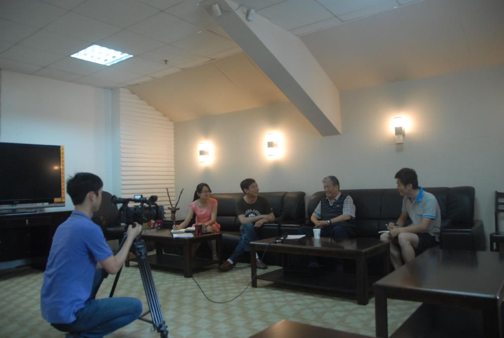 采访原西南石油学院副院长李士伦教授(二)