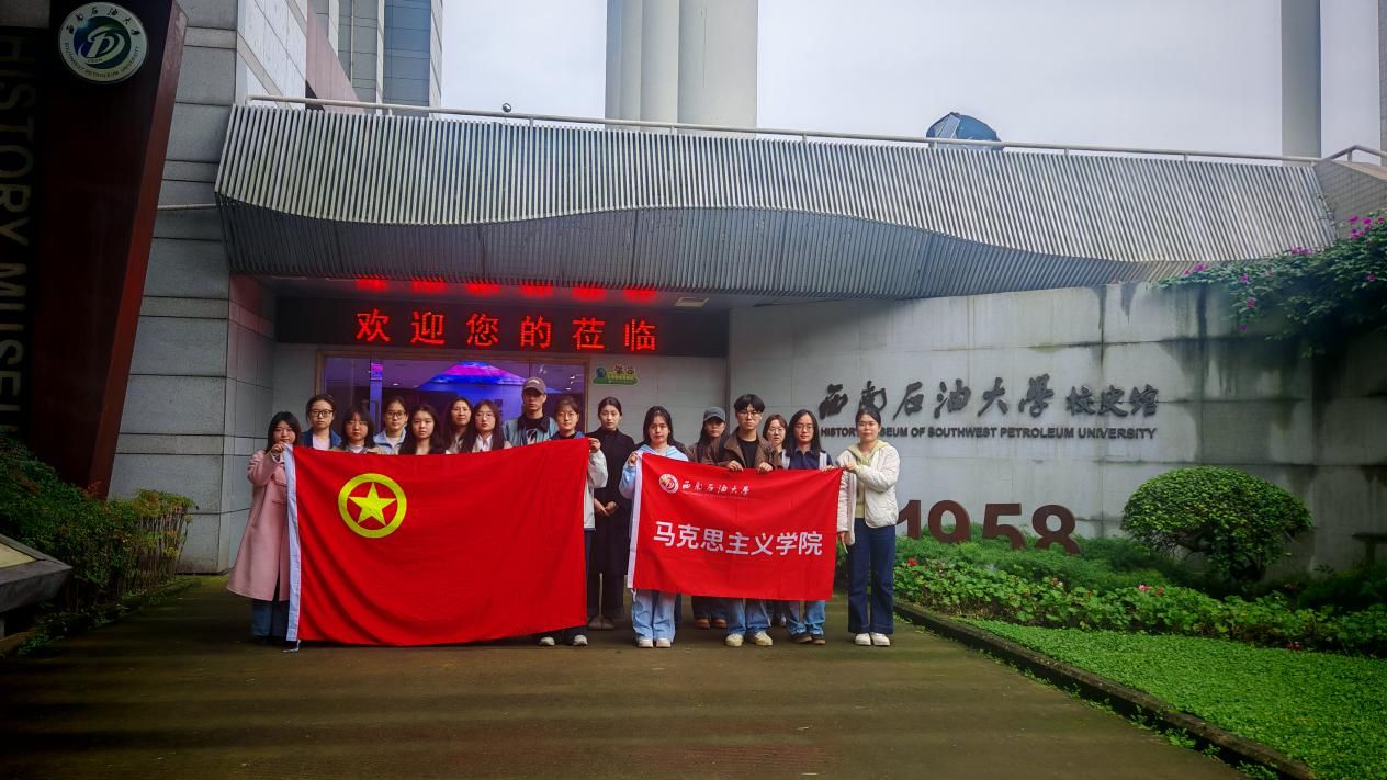 5c44aa323175749af9f9af4083667277