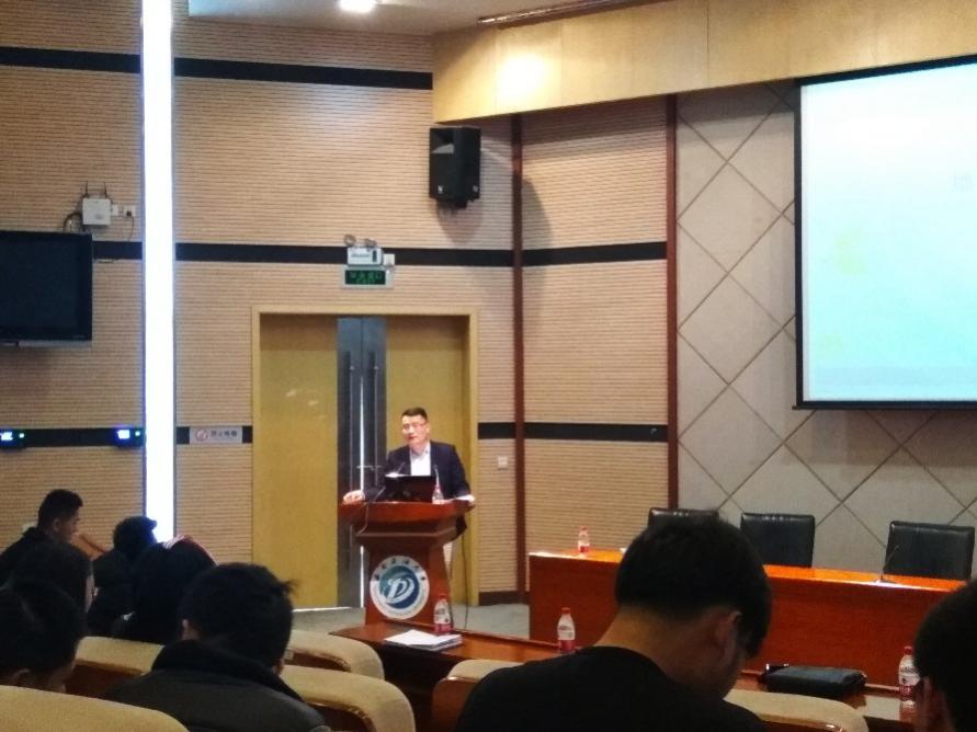 李明科老师讲话