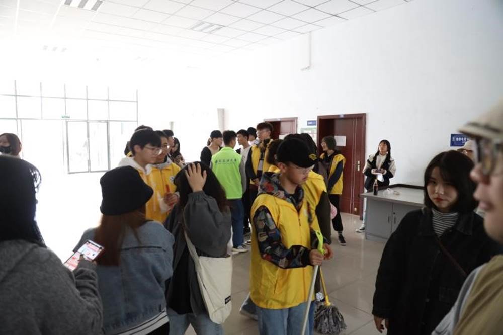 https://www.swpu.edu.cn/__local/E/81/73/E8664B94EF1224613E031223502_64B580B8_FB0A.jpg