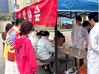 img_v3_02s6_4a2befb7-05ea-4cef-a77c-625ee9250eeg