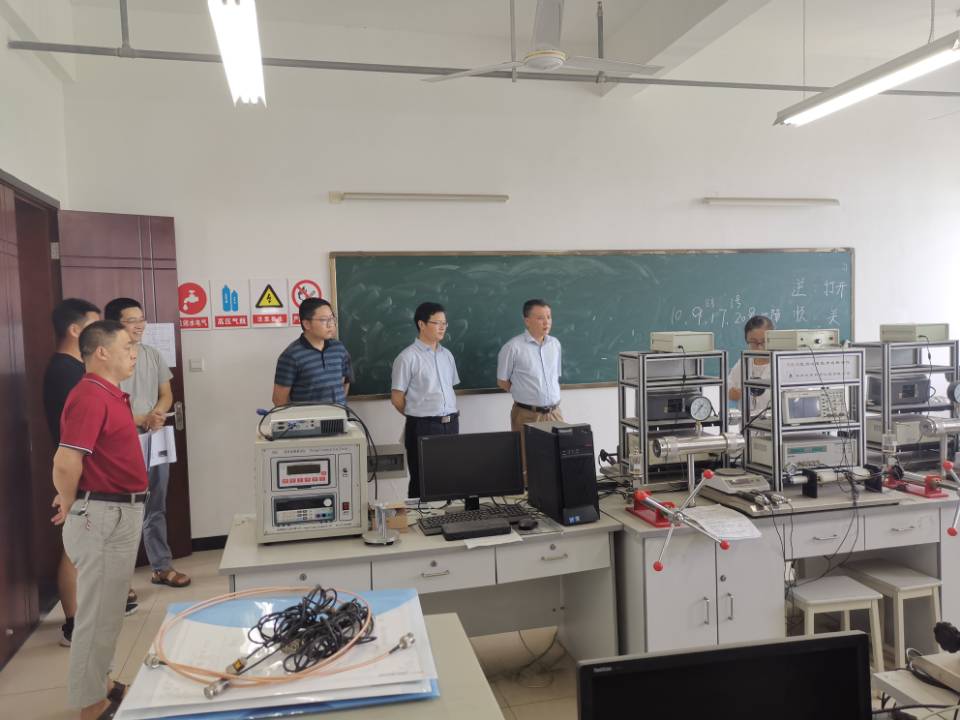 说明: d:\Documents\Tencent Files\346337515\Image\C2C\AA8A8A621BA601F398303363807170B1.jpg