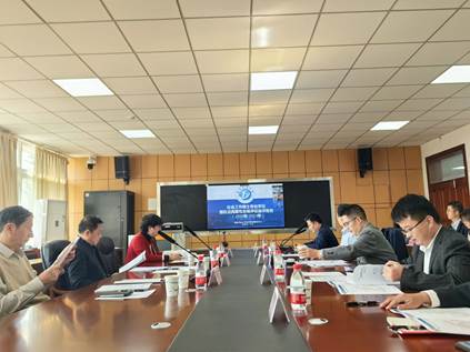 ca76d01598ebe19655ef78799f0f945