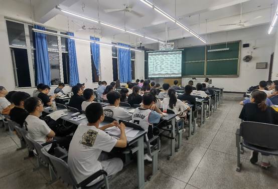 https://www.swpu.edu.cn/__local/0/9D/32/27F9164F1E5F0D5C48AB0AD4387_694C8D70_67CE0.jpg