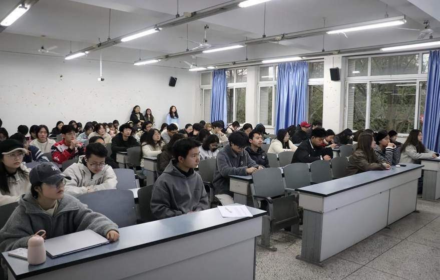 18e4874cdd9fa22fb80dc6cea689eb0 18e4874cdd9fa22fb80dc6cea689eb0