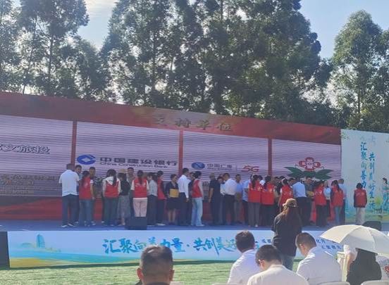 9E0176C6B4C9D7790E9C58B8259DBC21