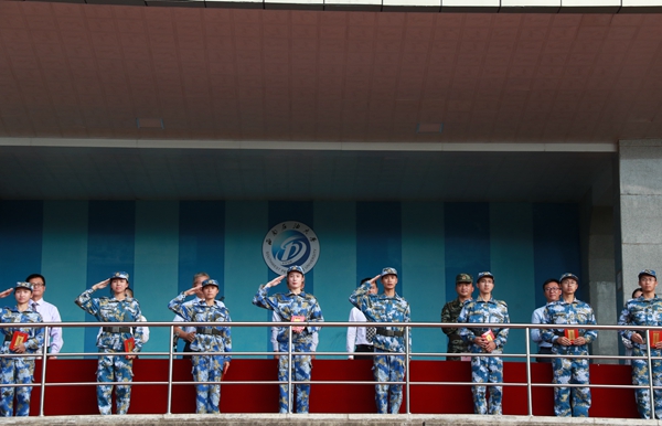 http://www.swpu.edu.cn/__local/D/0E/7D/F614D0E414B20C1ACD497B2155D_7C926FB7_2D239.jpg