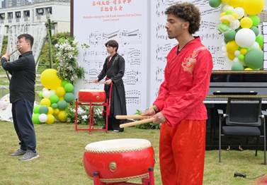 img_v3_02lo_ce082fa1-2288-4b7e-8f80-f296b7a783ag