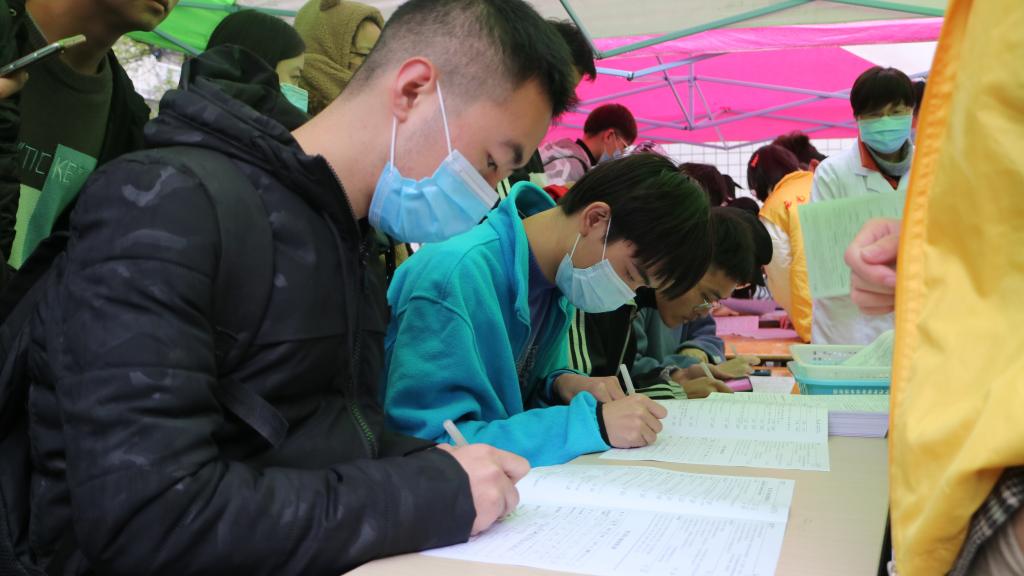 https://www.swpu.edu.cn/__local/E/2A/48/FC14381350C6AA21F9C66016469_BFA56F9B_10745.jpg