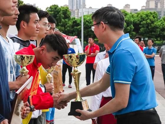 http://www.swpu.edu.cn/__local/7/AE/AA/8132A5FA73800F266313C458B4A_0F9754A0_1CCB6.jpg
