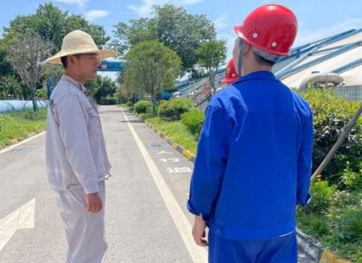 1A36606418B2D1BA56343A5B8A71B9F2