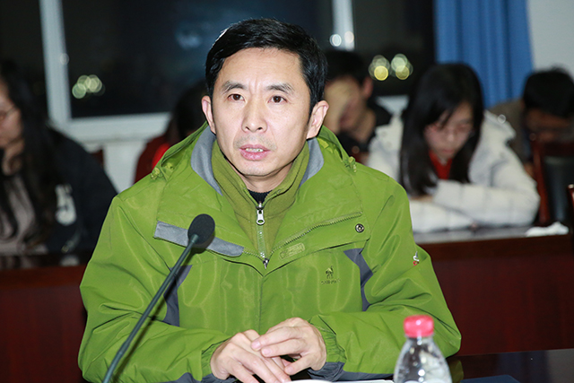 张小飞院长主持