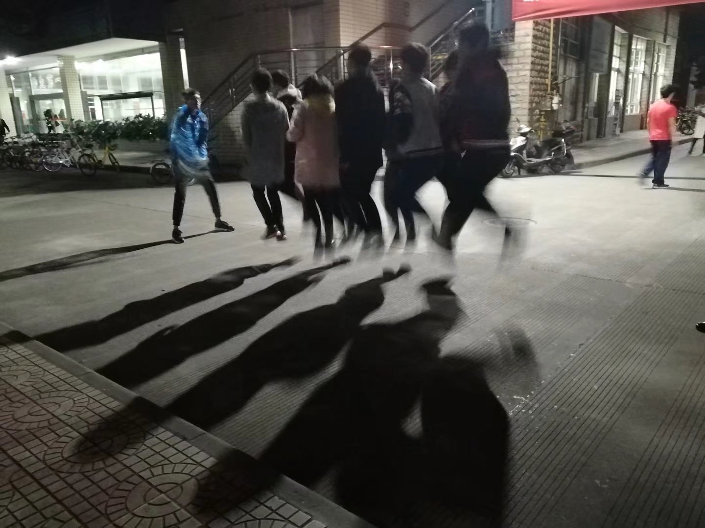 同步跳绳练习